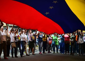 El chavismo sale a la calle en respuesta a la movilización de la oposición El chavismo sale a la calle en respuesta a la movilización de la oposición