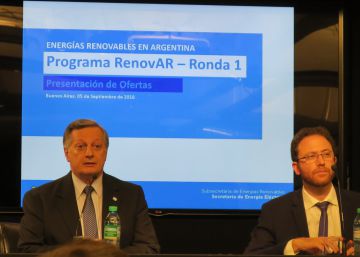 La presión obliga al ministro de energía argentino a vender sus acciones de Shell La presión obliga al ministro de energía argentino a vender sus acciones de Shell