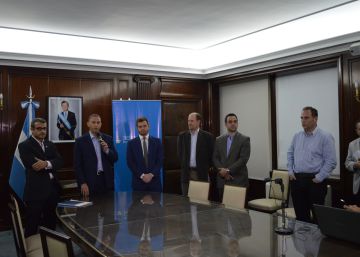 El gobierno argentino denuncia a Barrick Gold por verter cianuro El gobierno argentino denuncia a Barrick Gold por verter cianuro