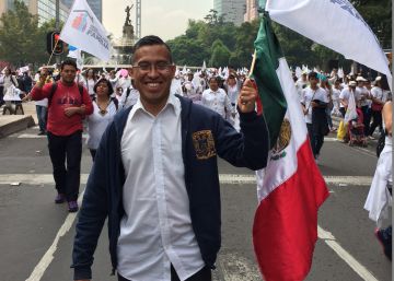 “El matrimonio homosexual divide a los mexicanos” “El matrimonio homosexual divide a los mexicanos”