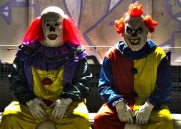 Unos payasos en una página de Facebook de México.