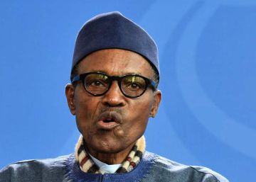 Presidente da Nigéria afirma, diante de Merkel, que o lugar de sua mulher é na cozinha Presidente da Nigéria afirma, diante de Merkel, que o lugar de sua mulher é na cozinha