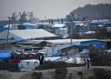 Francia se prepara para el desalojo de 7.000 migrantes de la Jungla de Calais Francia se prepara para el desalojo de 7.000 migrantes de la Jungla de Calais