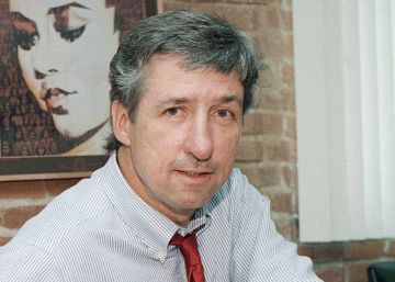 Muere el político y activista social Tom Hayden