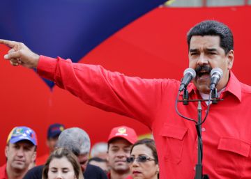 Maduro regresa a Venezuela mientras el parlamento le abre juicio político