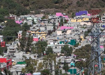 Asesinados cinco policías en Ecatepec, Estado de México Asesinados cinco policías en Ecatepec, Estado de México