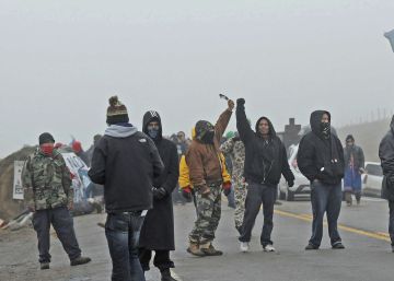 Indígenas latinoamericanos se solidarizan con la protesta sioux contra un oleoducto en Estados Unidos