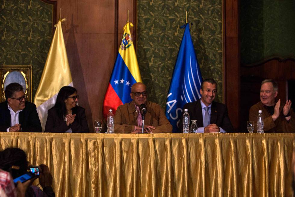 La Oposición Venezolana Cumple El Primer Compromiso Del Diálogo Con El Chavismo Entre Críticas 0598