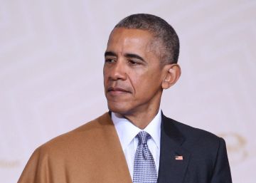 Obama en la foto oficial del Foro Asia-Pac&iacute;fico. 