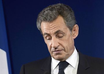 Sarkozy reconoce su derrota este domingo en las primarias.
