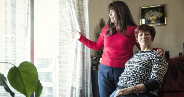 Azucena Vizcaíno y Rosalía Vicente, supervivientes de maltrato. Azucena Vizcaíno y Rosalía Vicente, supervivientes de maltrato.