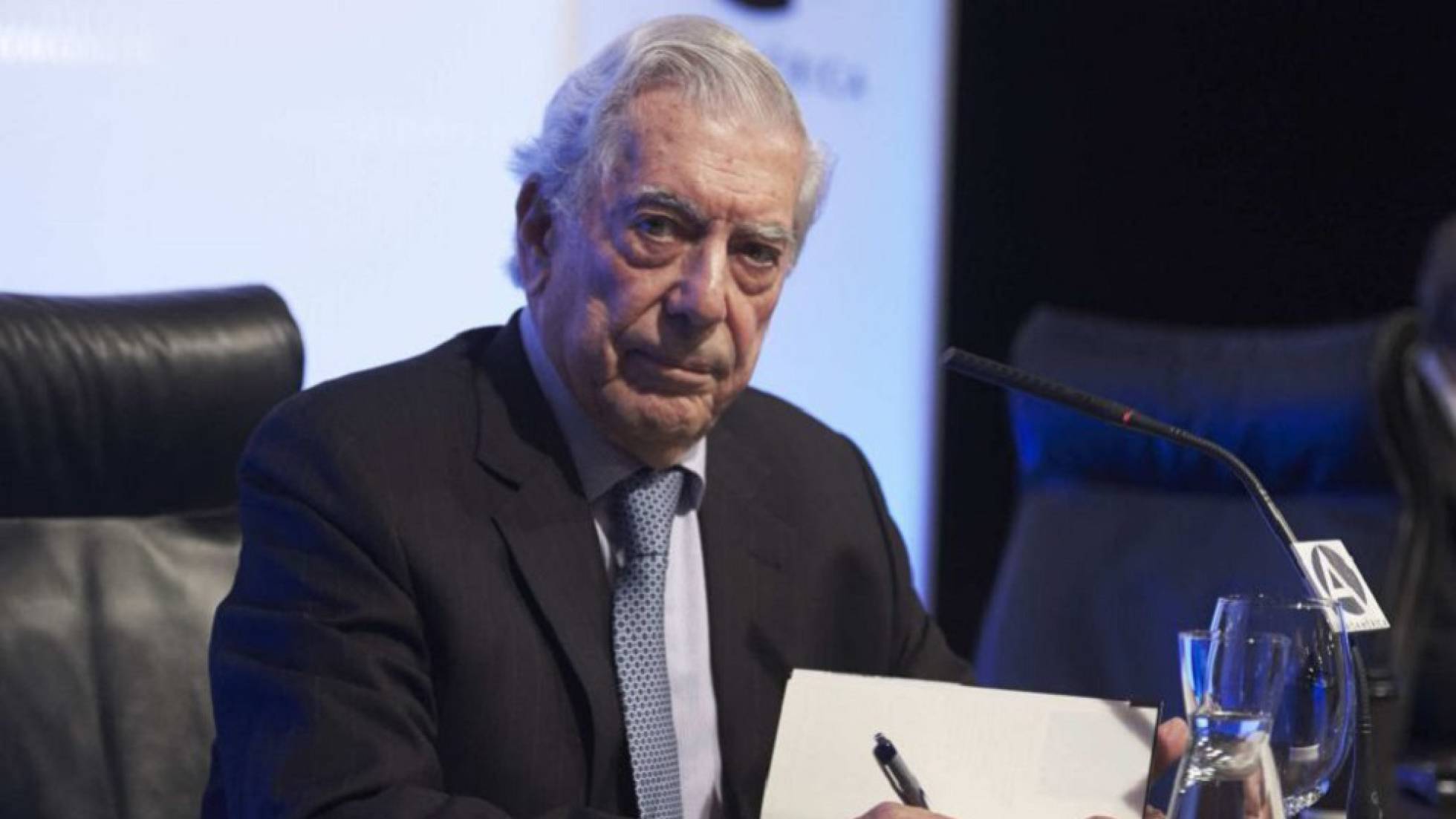 Mario Vargas Llosa, durante la celebración de su 80 cumpleaños en Madrid, el pasado 30 de marzo. Mario Vargas Llosa, durante la celebración de su 80 cumpleaños en Madrid, el pasado 30 de marzo.