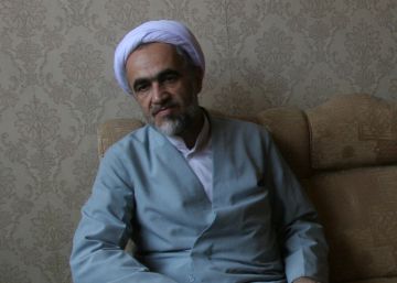 Irán condena a 21 años de cárcel al hijo de quien fue delfín de Jomeini