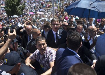Serbia juzga por primera vez la masacre de Srebrenica