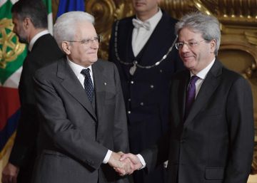 Gentiloni presenta un Gobierno casi idéntico al de Matteo Renzi