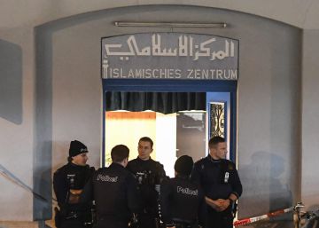 Tres musulmanes heridos por un hombre armado en una mezquita de Suiza