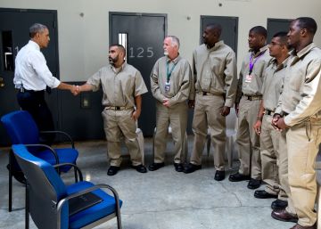 Obama anuncia maior indulto e redução de penas na história dos EUA