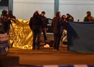 Polícia italiana mata o suspeito do atentado em Berlim durante tiroteio em Milão Polícia italiana mata o suspeito do atentado em Berlim durante tiroteio em Milão