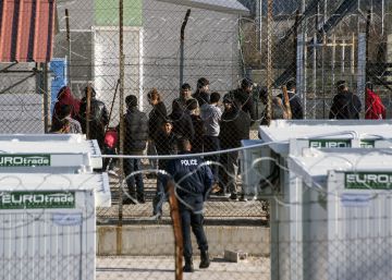 La UE només aconsegueix deportar el 36% de migrants amb ordre d’expulsió