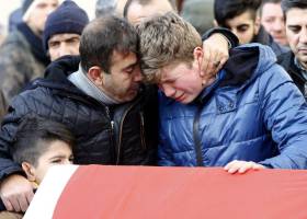 Detenidas ocho personas en Turquía por posibles vínculos con el atentado en Estambul Detenidas ocho personas en Turquía por posibles vínculos con el atentado en Estambul