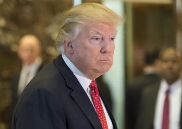 Inteligência dos EUA avisou Trump de que Rússia pode ter dados comprometedores sobre ele