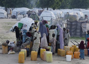 Nigéria mata 52 pessoas ao bombardear por engano um campo de refugiados