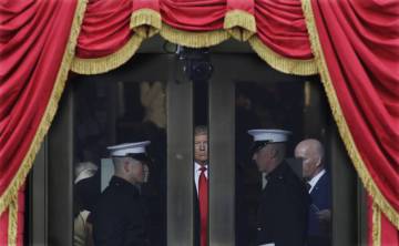 El presidente Donald Trump llega a la Casa Blanca agitando el populismo y el nacionalismo