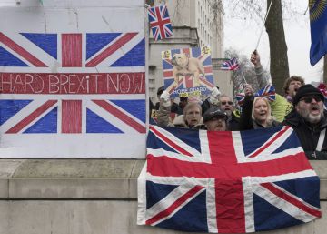 Supremo Tribunal obriga May a submeter aplicação do ‘Brexit’ ao Parlamento