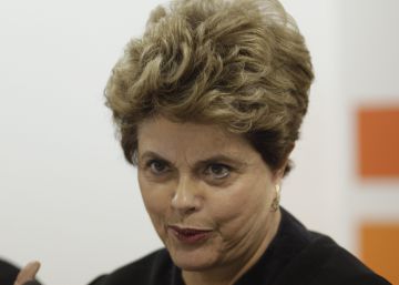 Dilma Rousseff: “O segundo golpe é impedir que Lula seja candidato” Dilma Rousseff: “O segundo golpe é impedir que Lula seja candidato”