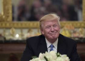 Trump prepara el decreto para empezar a construir el muro con México Trump prepara el decreto para empezar a construir el muro con México