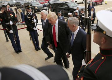 Trump veta l’entrada de refugiats i immigrants de diversos països musulmans
