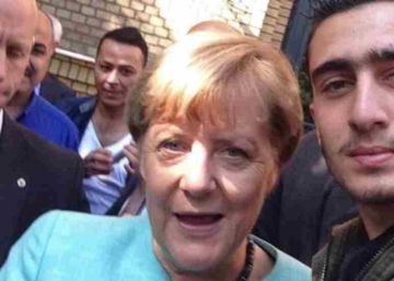 Refugiado de selfie com Merkel enfrenta o Facebook por difamação Refugiado de selfie com Merkel enfrenta o Facebook por difamação