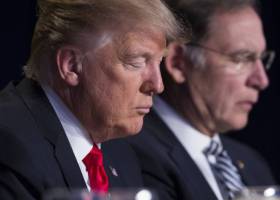 Trump se aleja del compromiso de crear un Estado palestino Trump se aleja del compromiso de crear un Estado palestino