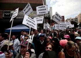 Ecuador se prepara para celebrar una segunda vuelta el 2 de abril Ecuador se prepara para celebrar una segunda vuelta el 2 de abril