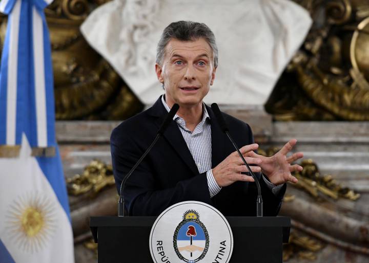 Macri: "Argentina se está poniendo de pie tras el despilfarro y la corrupción" Macri: "Argentina se está poniendo de pie tras el despilfarro y la corrupción"
