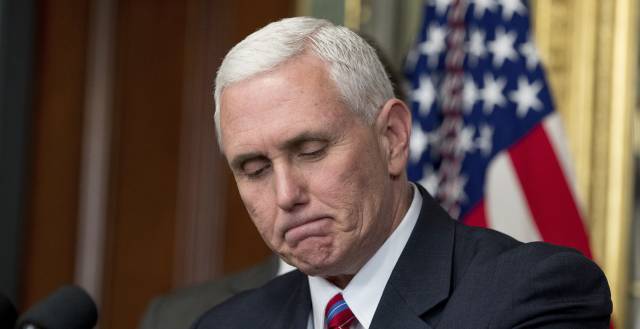 Pence, en la Casa Blanca, este mismo jueves. Pence, en la Casa Blanca, este mismo jueves.