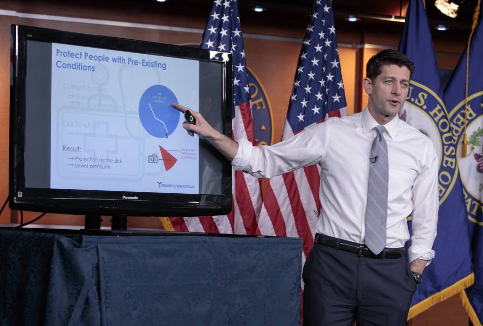 El protavoz de la Cámara de Representantes, Paul Ryan, defiende los beneficios de su propuesta legislativa.