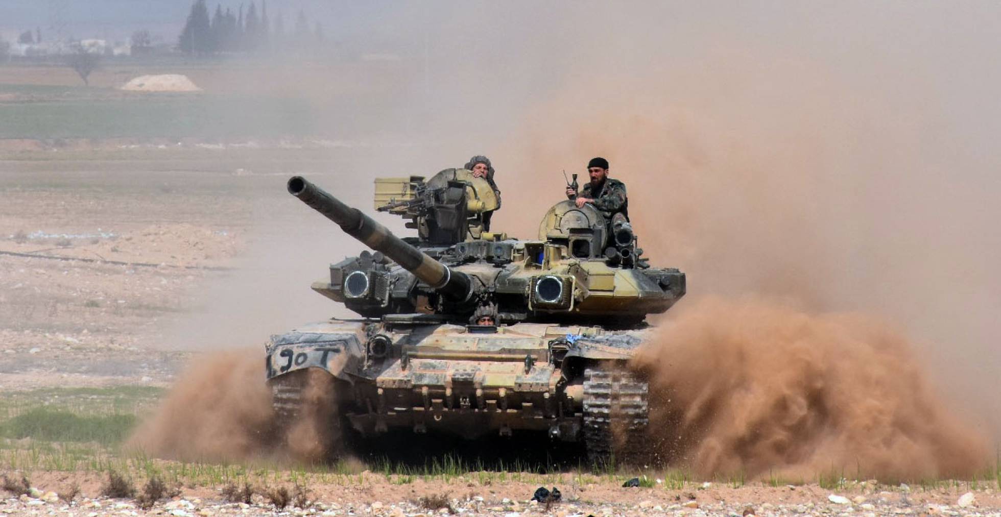 Tanque del ejército sirio cerca de Alepo.