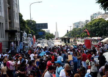 Buenos Aires, al borde del colapso total por los cortes diarios de las protestas Buenos Aires, al borde del colapso total por los cortes diarios de las protestas