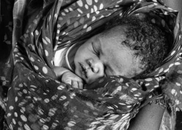 Un recién nacido en el hospital Rey Balduino de Dakar, capital de Senegal. rn 