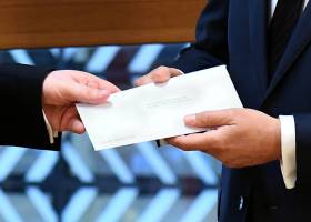 Merkel defiende el principio de integridad territorial de los países de la UE