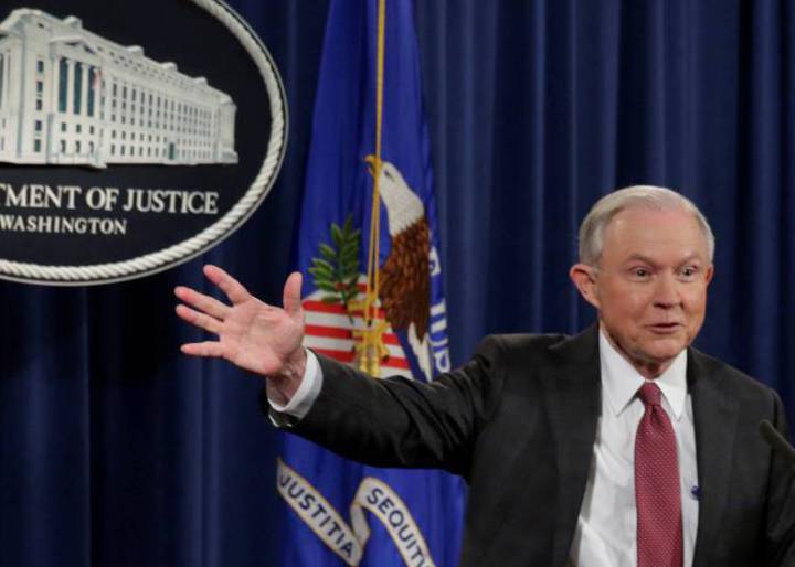 Las reuniones con el embajador ruso fuerzan a Sessions a apartarse del caso de los ciberataques del Kremlin Las reuniones con el embajador ruso fuerzan a Sessions a apartarse del caso de los ciberataques del Kremlin