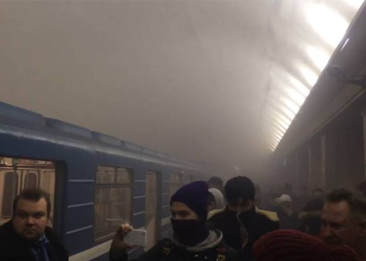 Las primeras imágenes del metro de San Petersburgo tras la explosión Las primeras imágenes del metro de San Petersburgo tras la explosión