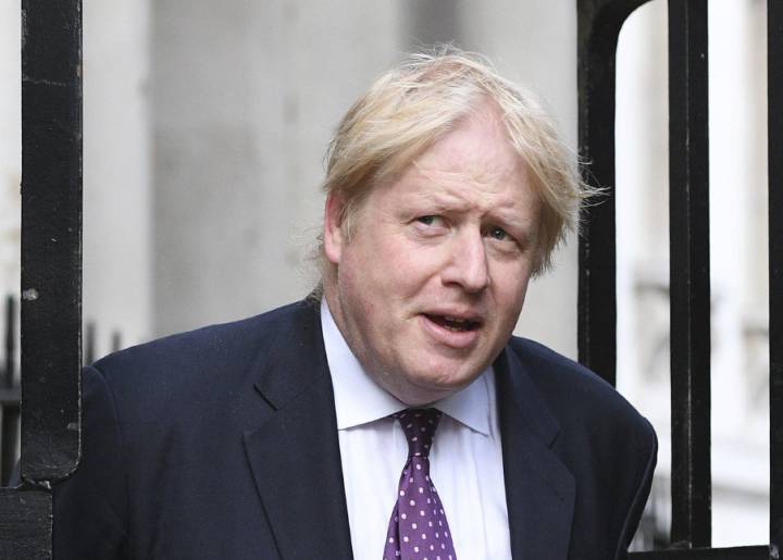 Boris Johnson cancela su visita a Moscú por el ataque químico en Siria y la respuesta de EE UU Boris Johnson cancela su visita a Moscú por el ataque químico en Siria y la respuesta de EE UU