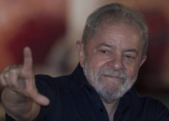 La Fiscalía brasileña pide investigar a toda la clase dirigente por corrupción La Fiscalía brasileña pide investigar a toda la clase dirigente por corrupción