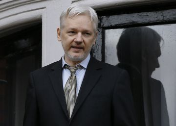 El fiscal general de EE UU asegura que detener a Julian Assange “es una prioridad” El fiscal general de EE UU asegura que detener a Julian Assange “es una prioridad”