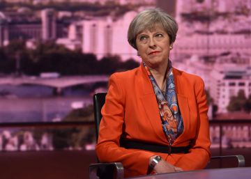 May se mostra inflexível diante do divórcio do Reino Unido com a UE