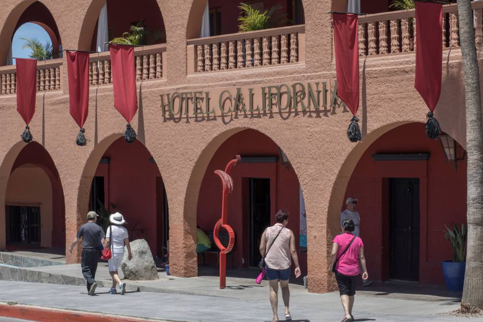 Eagles denuncia al Hotel California’ de México