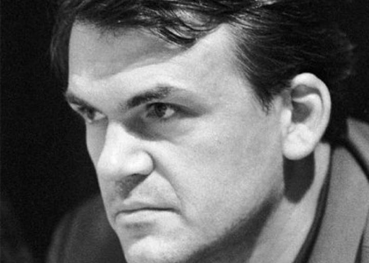 Tres checos, un espía y un soplo Tres checos, un espía y un soplo