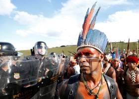 La lucha por la tierra de los indios gamela